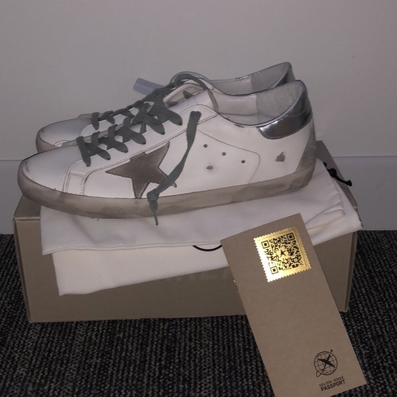 Golden Goose Superstars size 43 - Picture 1 of 4
